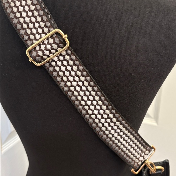 Ah Dorned vegan leather messenger cross body bag - Picture 8 of 8